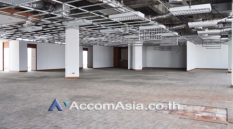  1  Office Space For Rent in Ploenchit ,Bangkok MRT Lumphini at Kian Gwan 2 AA15862